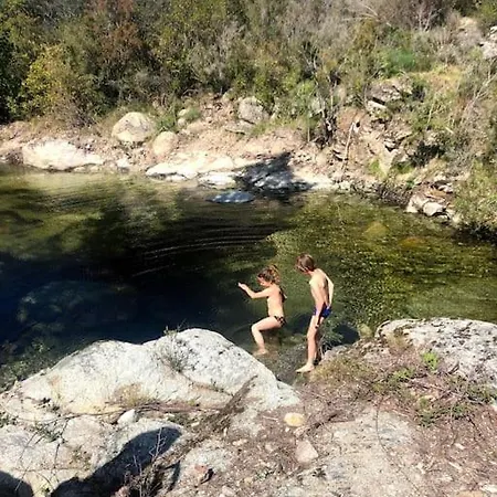 Pleine Campagne Jacuzzi 15 Mn Saint Florent Hébergement de vacances